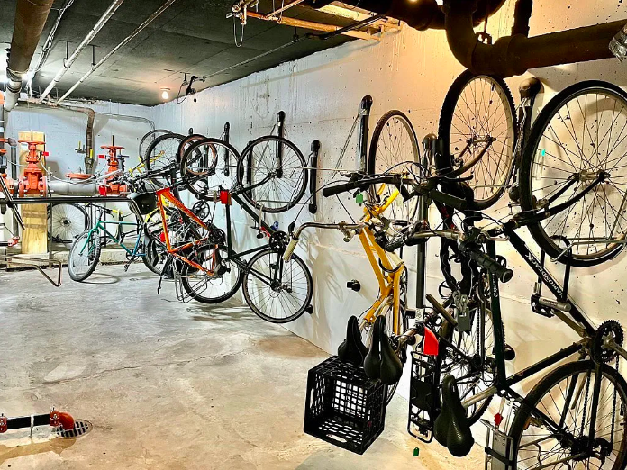 29 Concord Ave, Neighborhood Nine