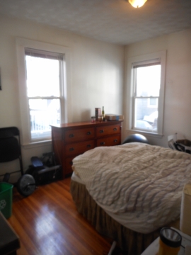 88 Sumner St, Dorchester