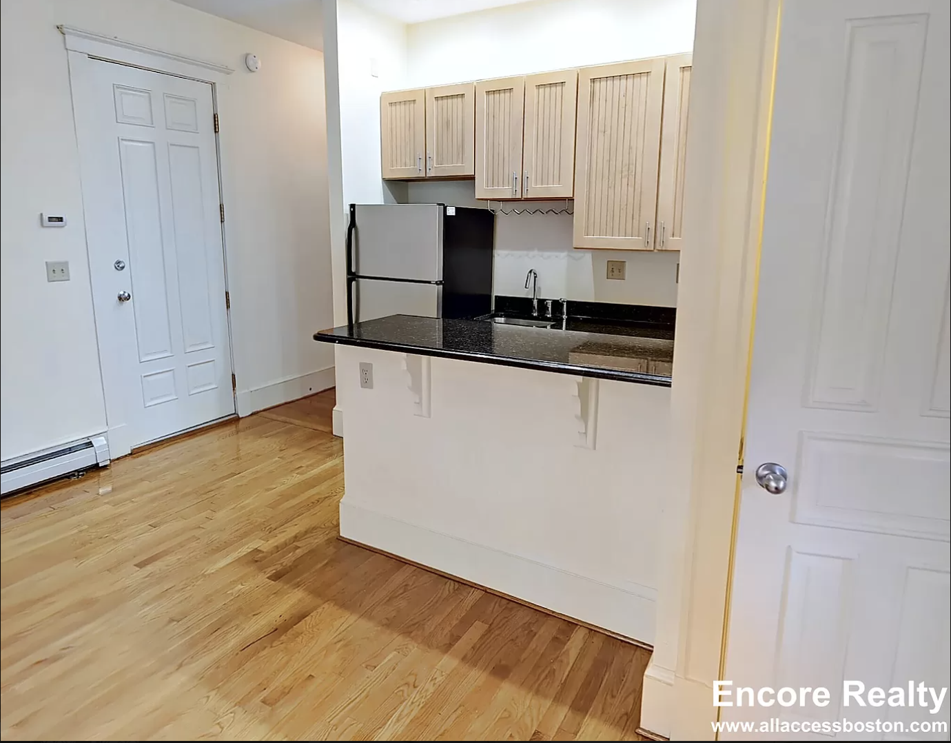 195 Commonwealth Ave, Back Bay