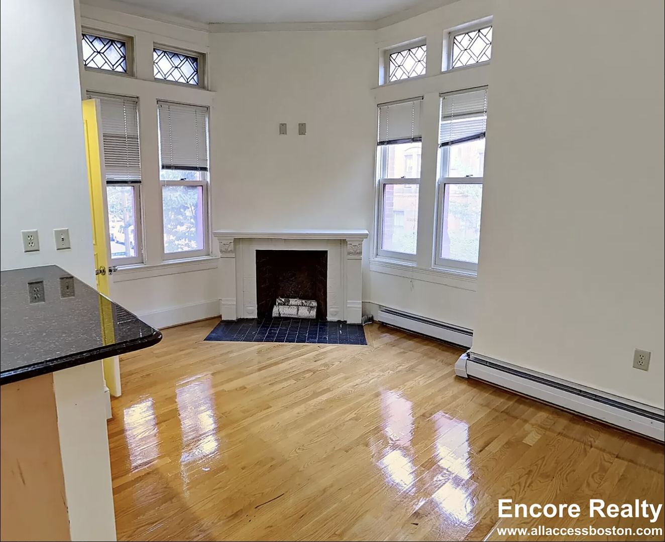 195 Commonwealth Ave, Back Bay