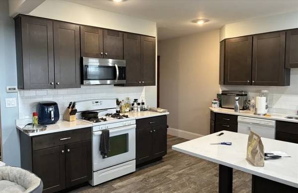 66 Perthshire Rd, Brighton