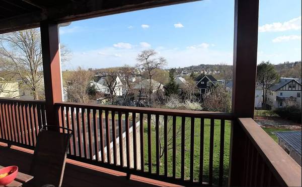 66 Perthshire Rd, Brighton