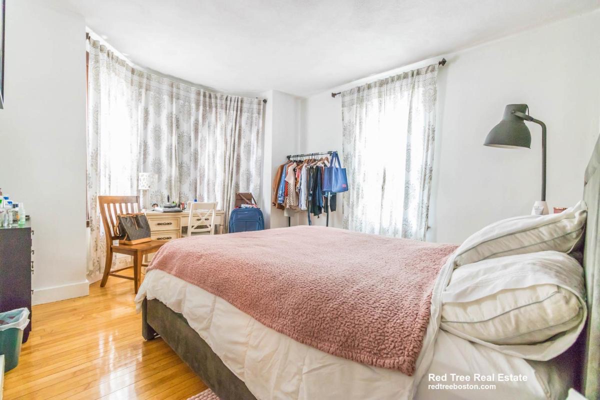 1 South Whitney St, Mission Hill