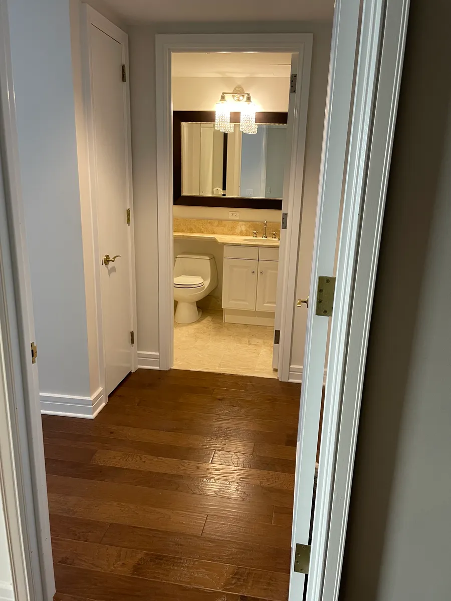 3 Avery St, Downtown