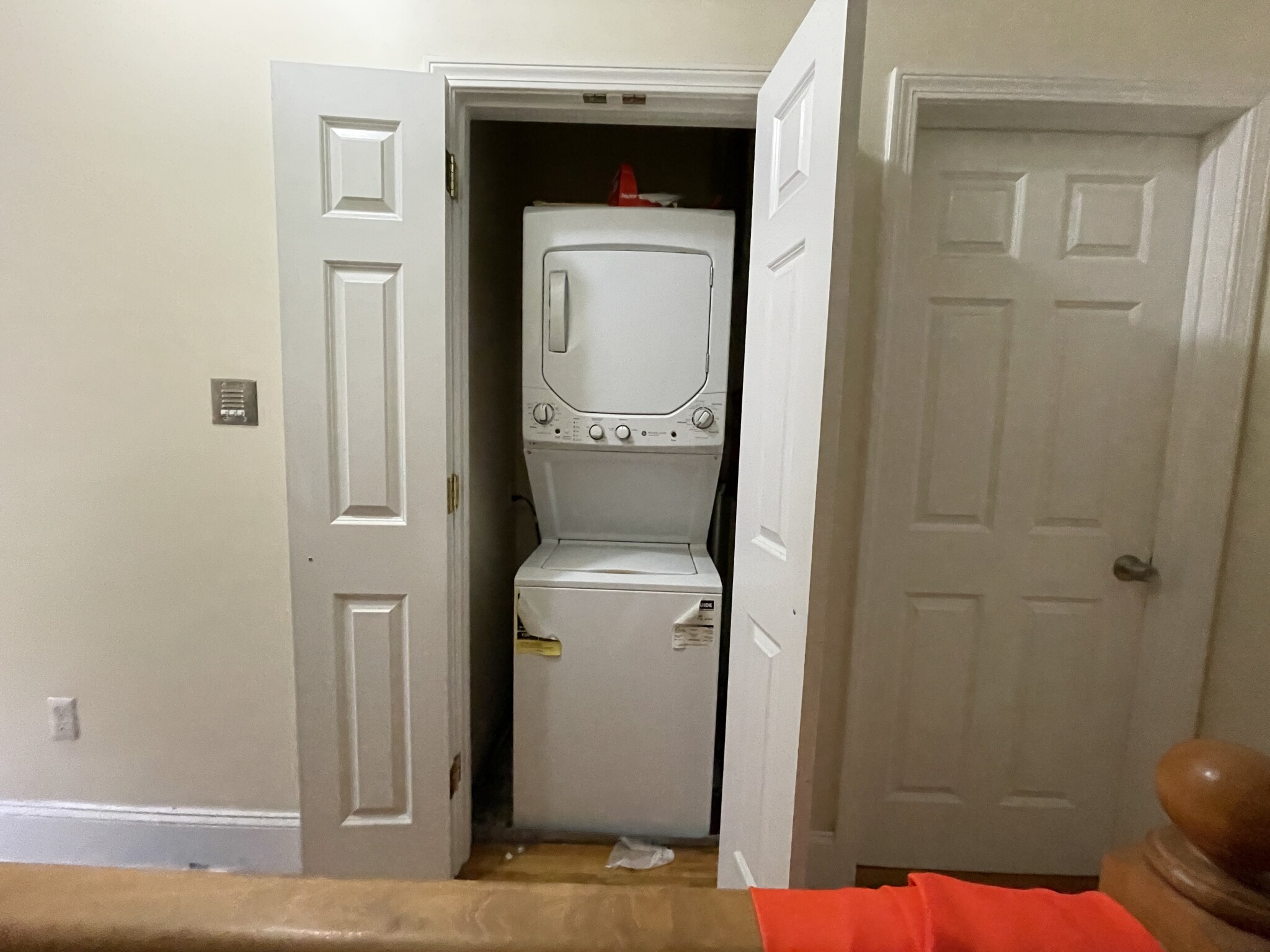 Photos of apartment on Sewall St.,Boston MA 02120