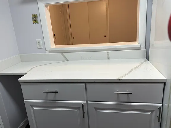 26 Waverly St, Lower Allston