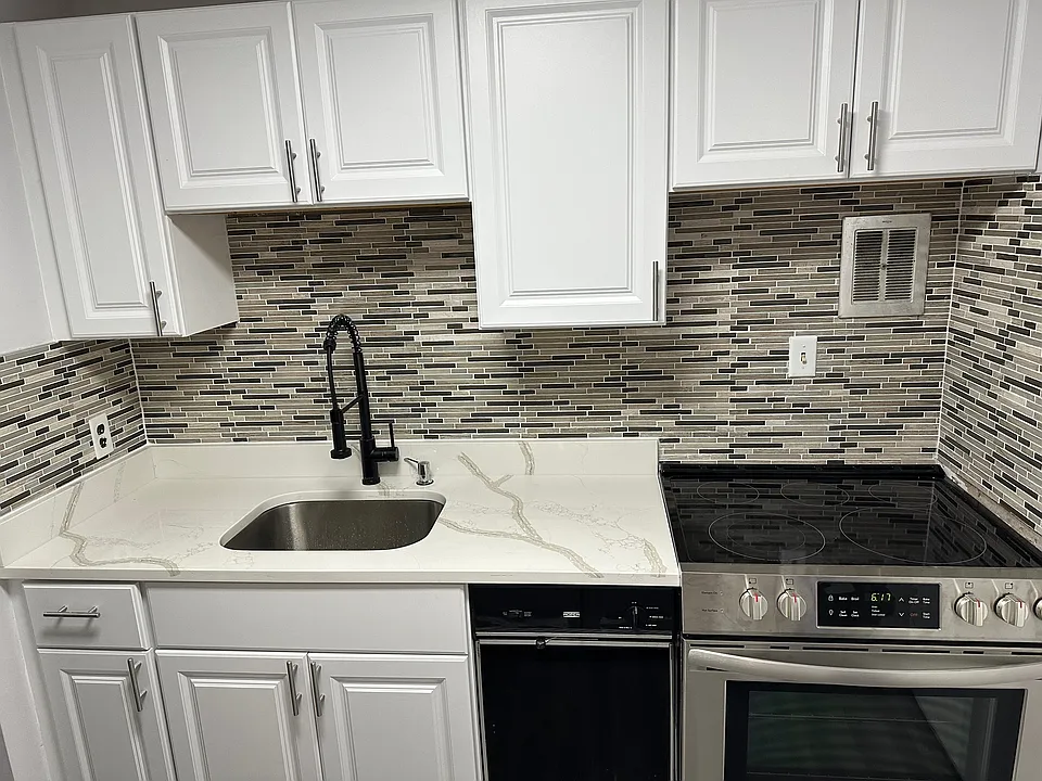 26 Waverly St, Lower Allston