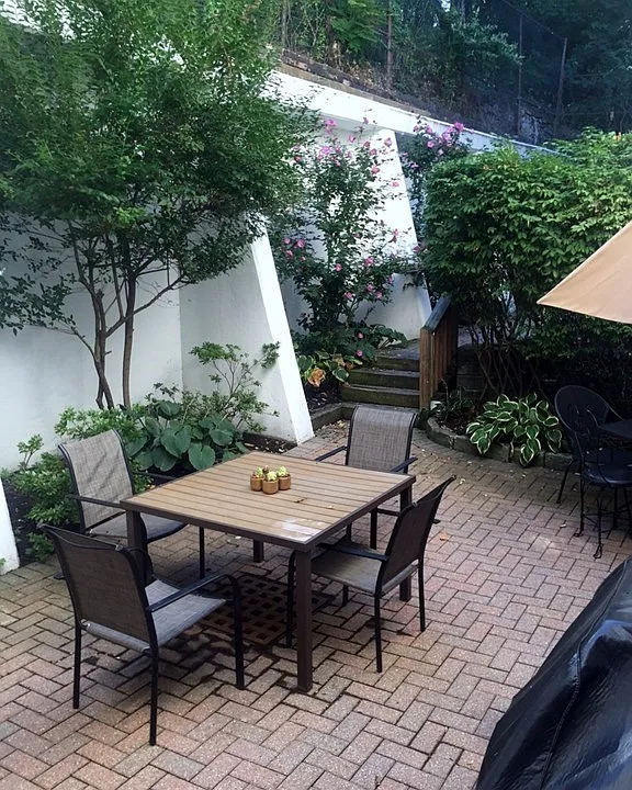 416 Medford St, Charlestown