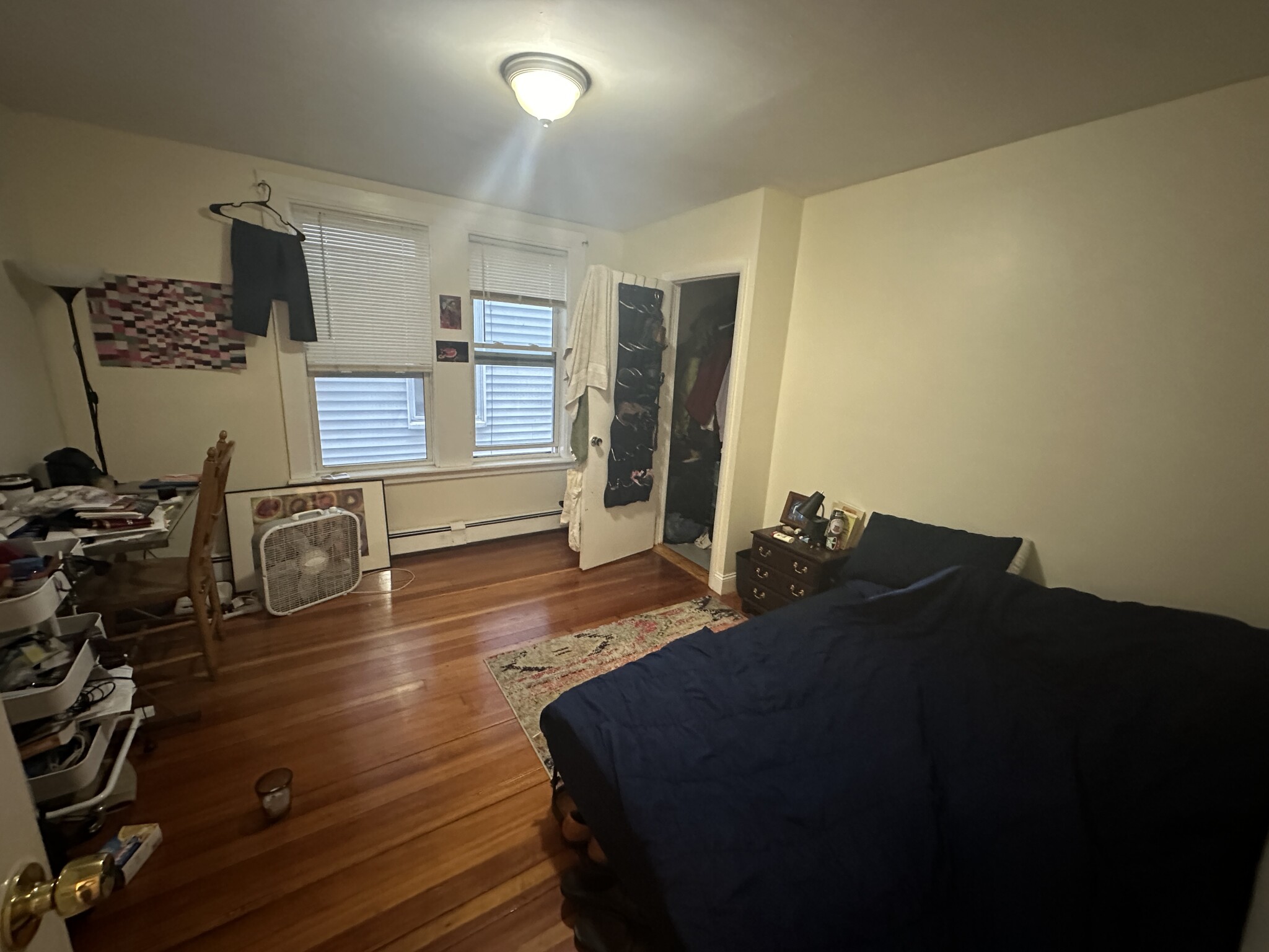https://ygl-photos.s3.us-west-004.backblazeb2.com/14020O67eade1957b53.jpg
