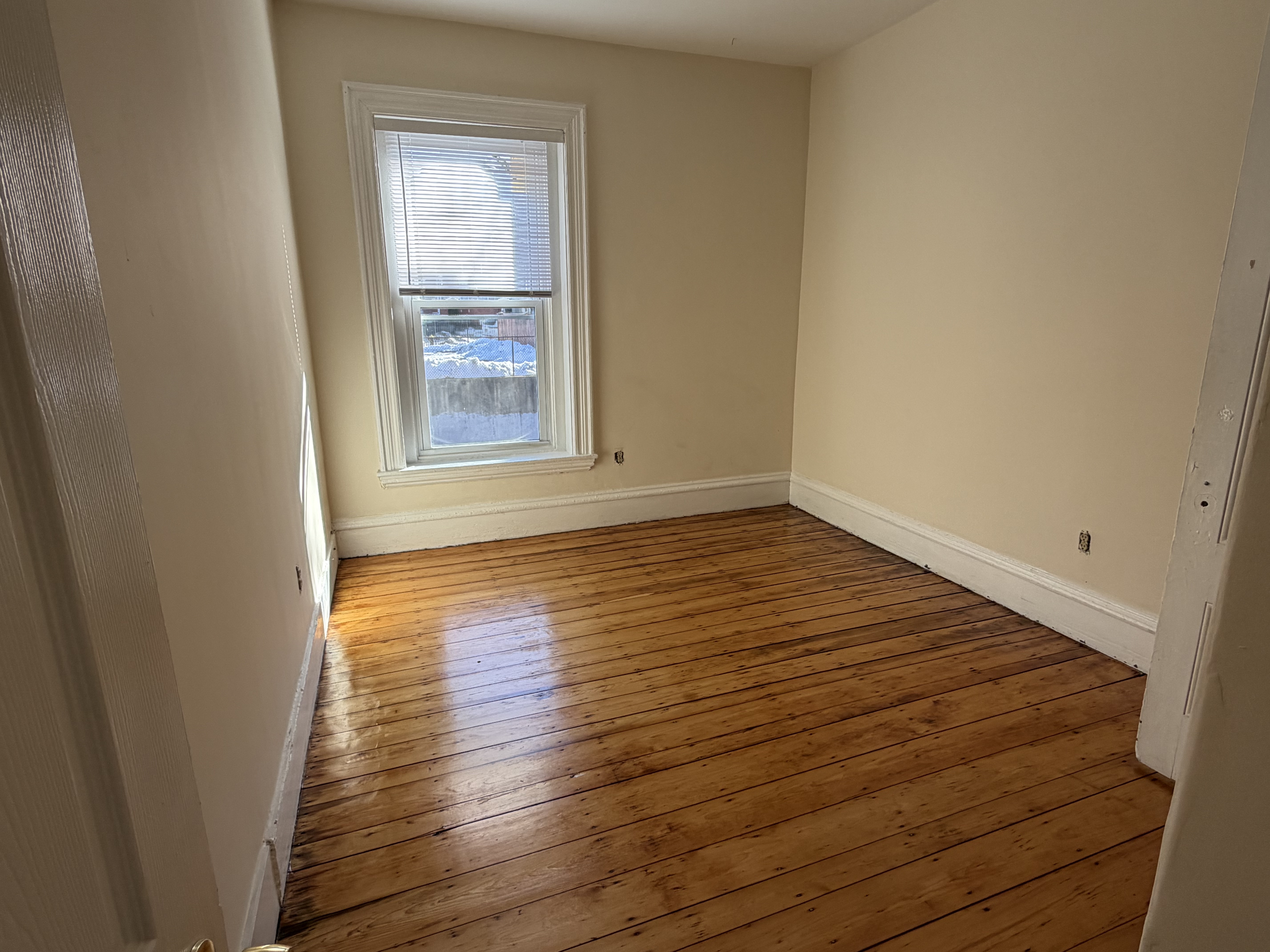 Photos of apartment on Roxbury,Boston MA 02119