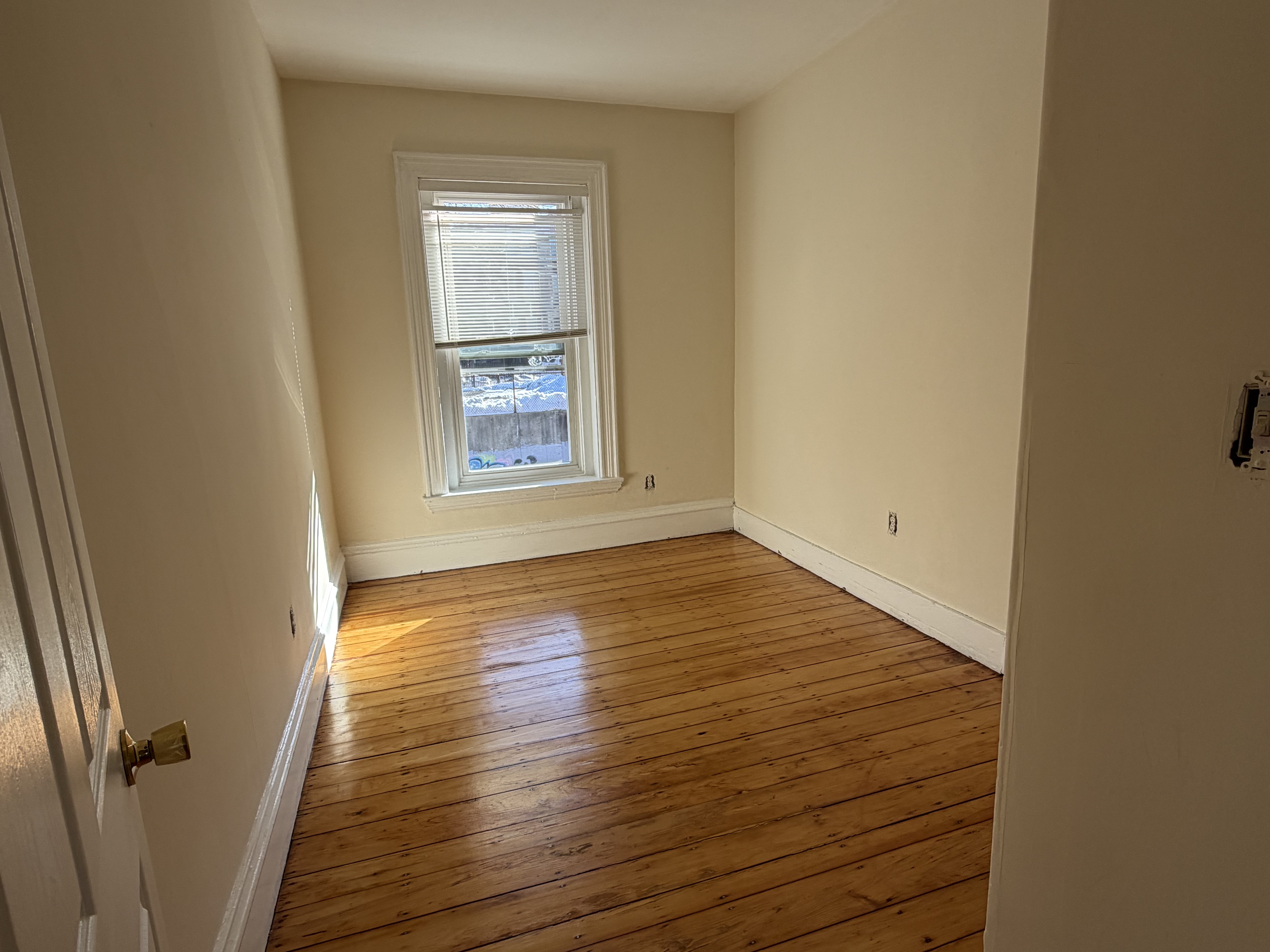 Photos of apartment on Roxbury,Boston MA 02119