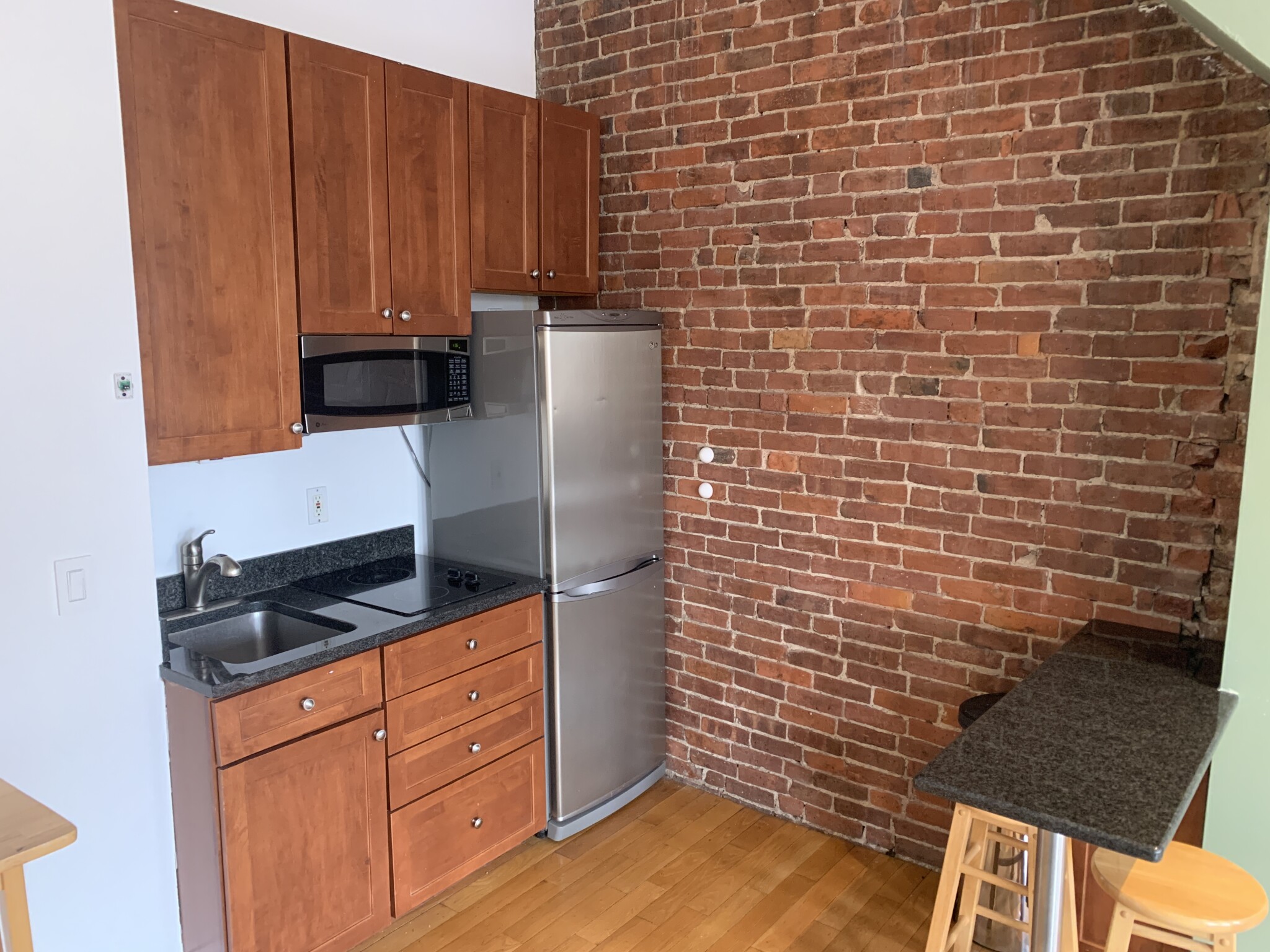 476 Columbus Ave, South End