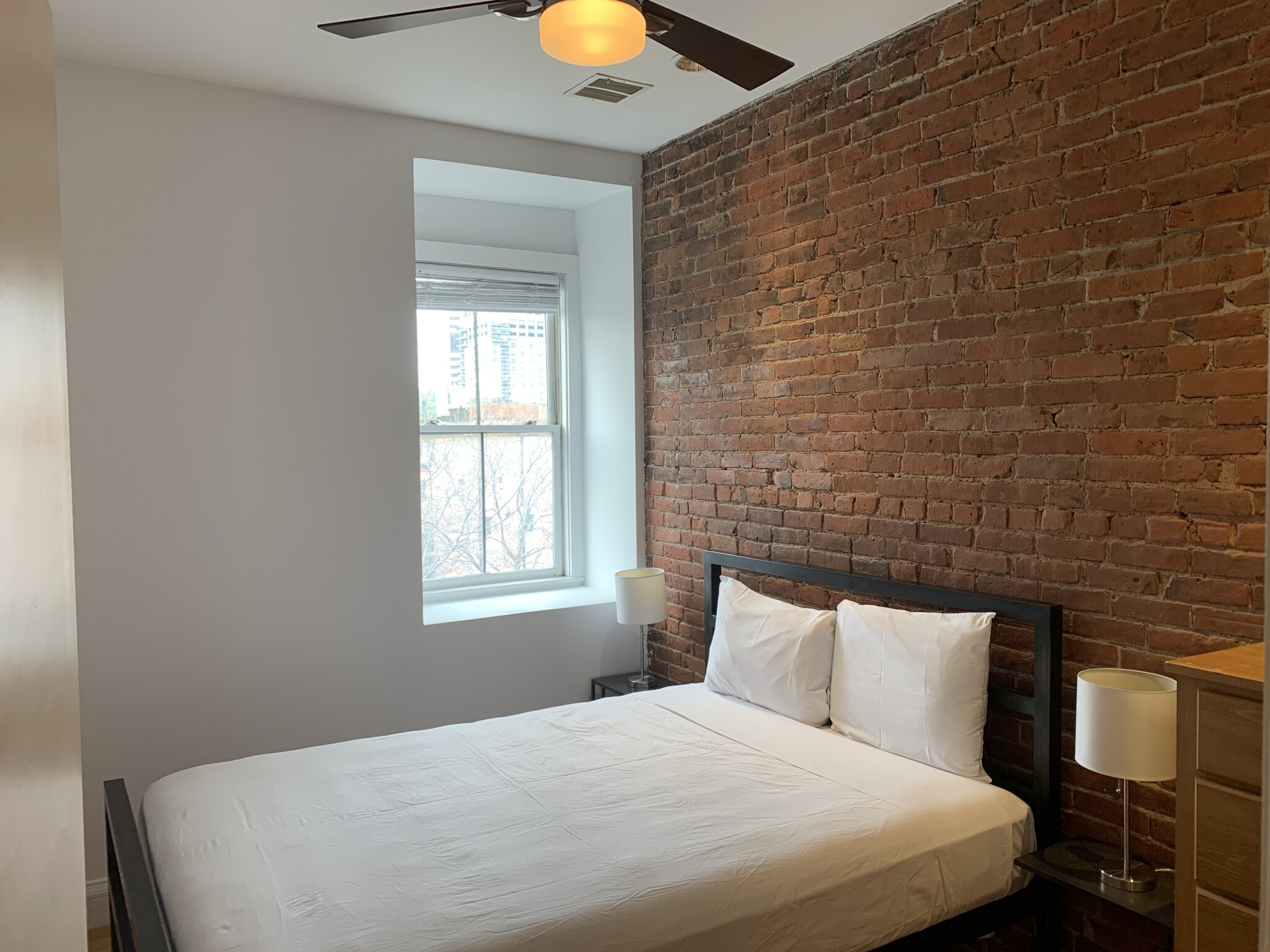 476 Columbus Ave, South End