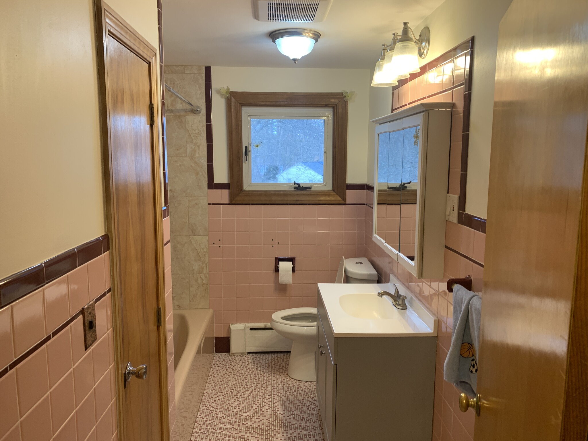 39 Bencliffe Cir, Newton