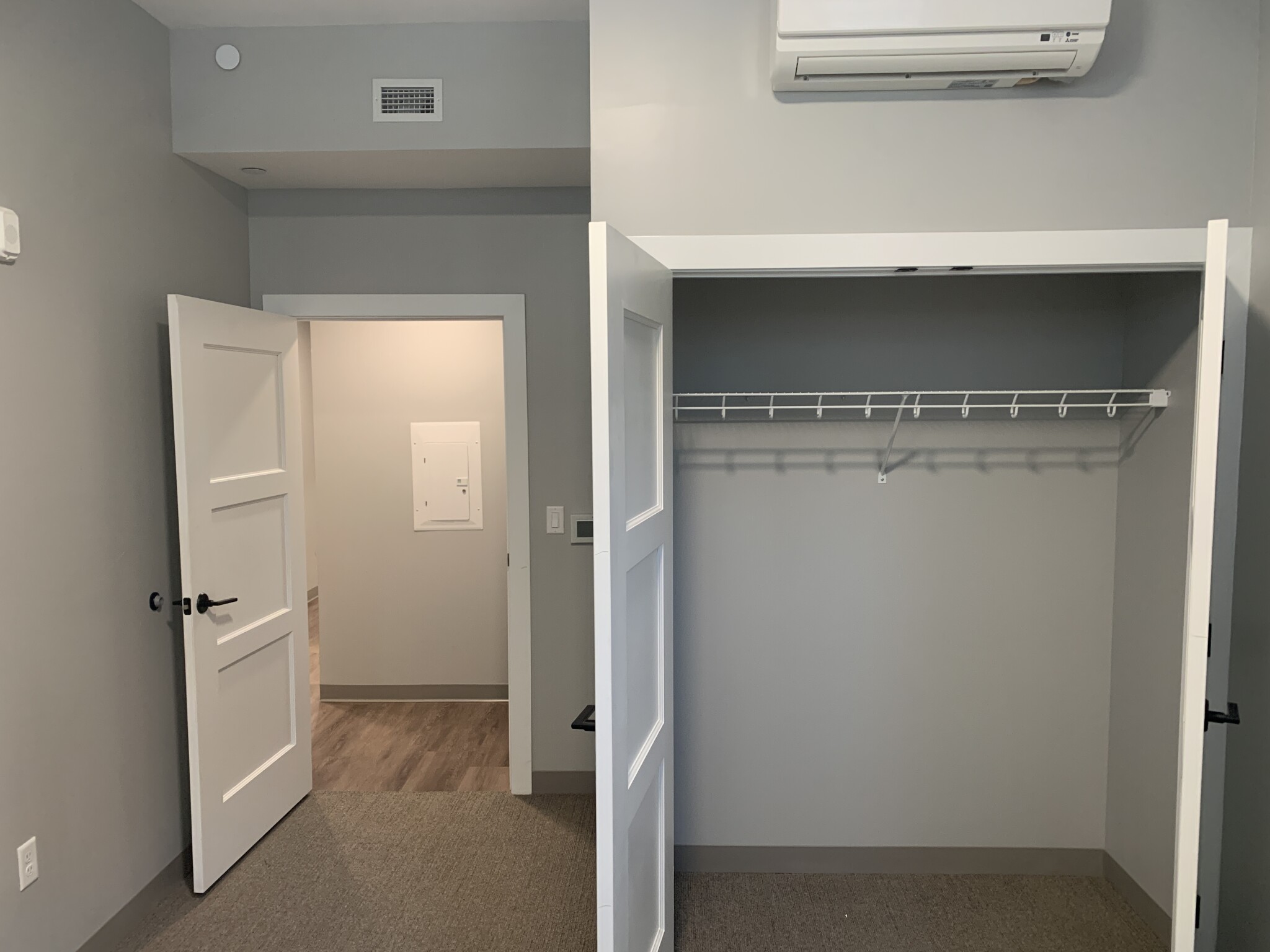 100 Hemenway St, Fenway