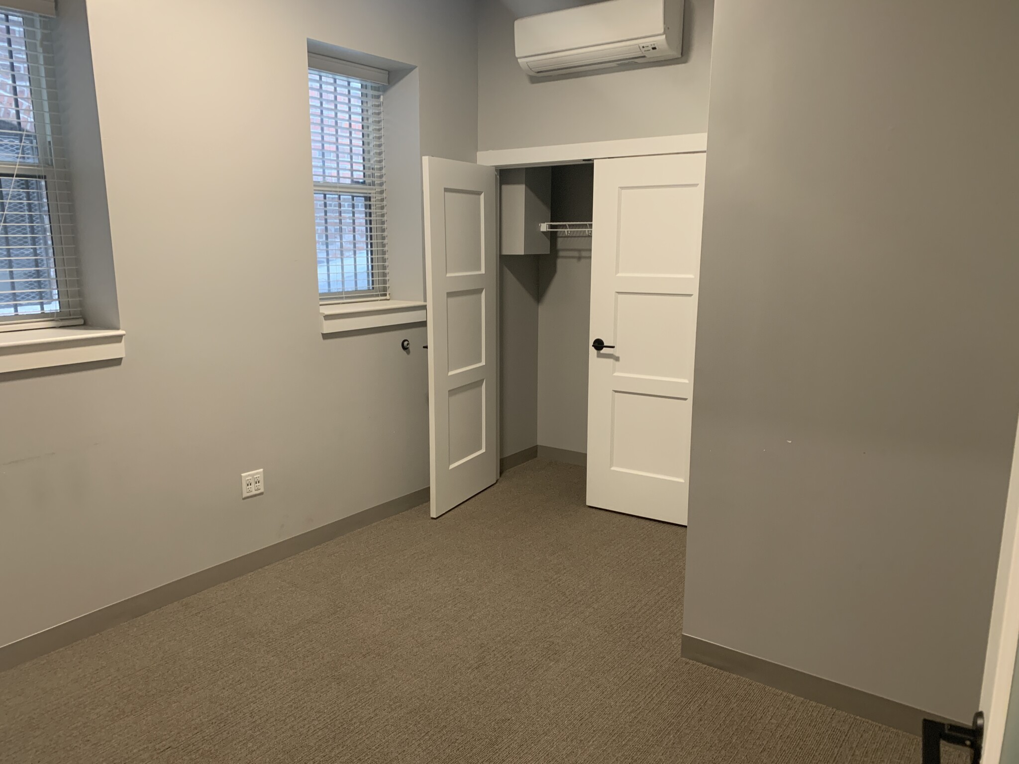 100 Hemenway St, Fenway