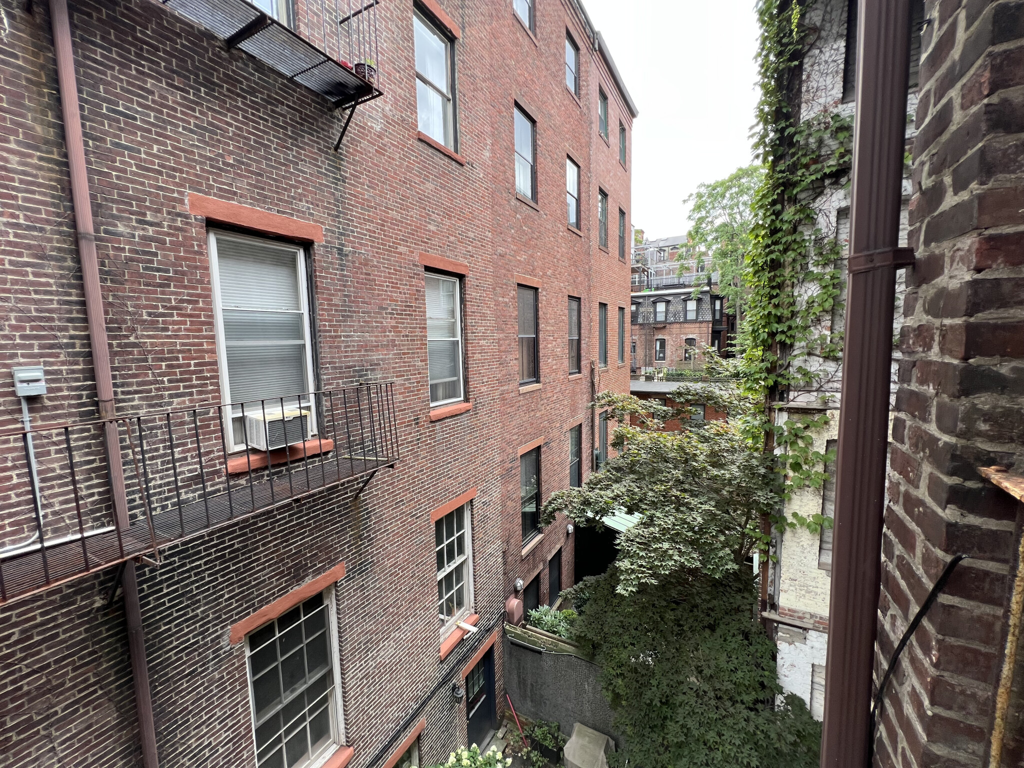 53 Joy St, Beacon Hill