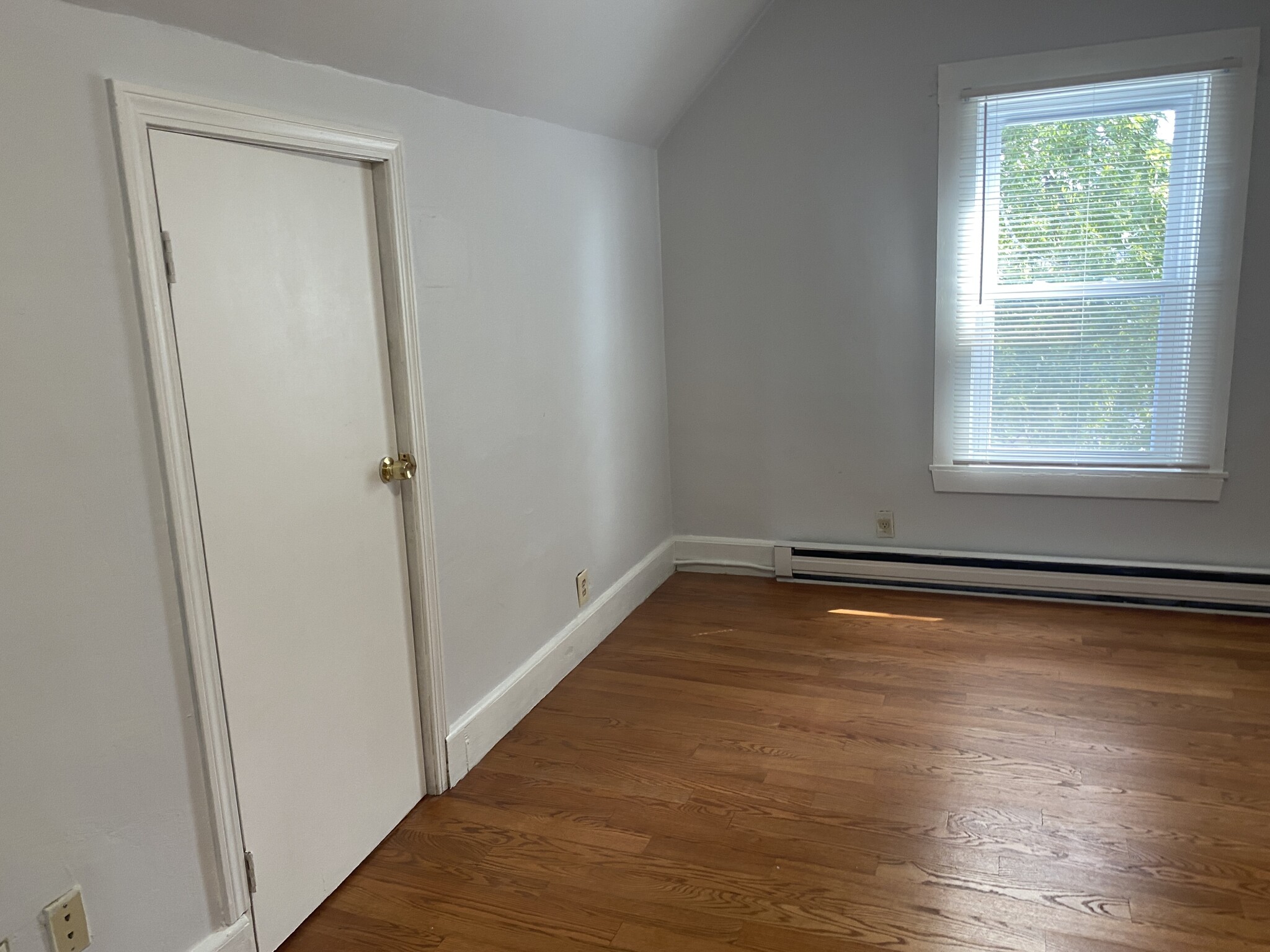 10 Delaware St, East Somerville