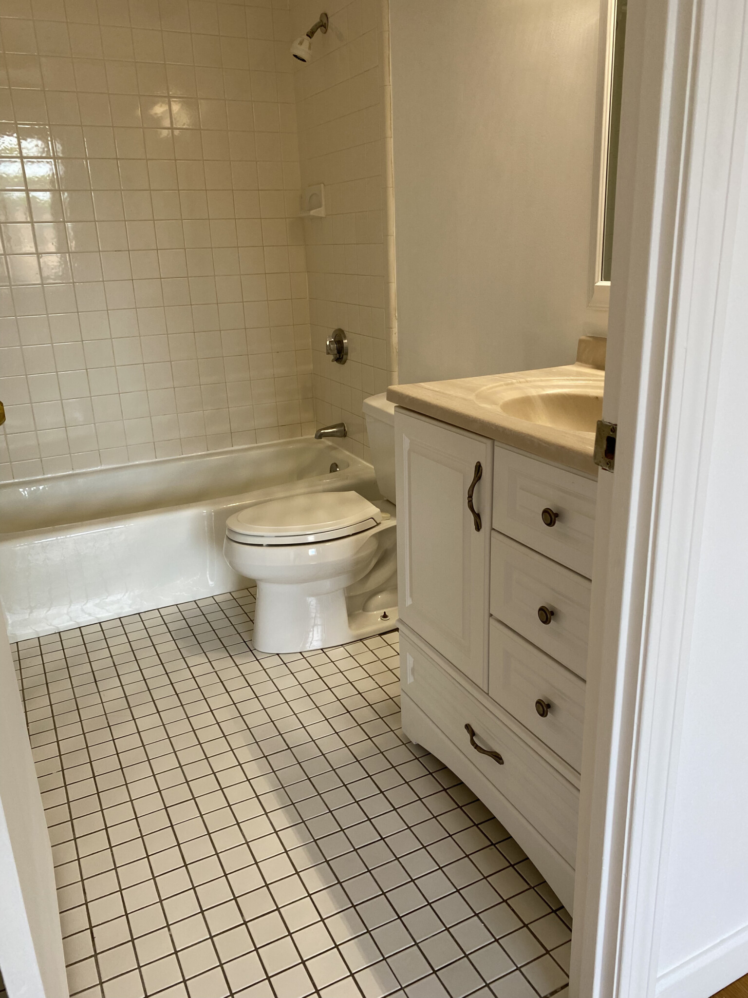 85 Brainerd Rd, Allston