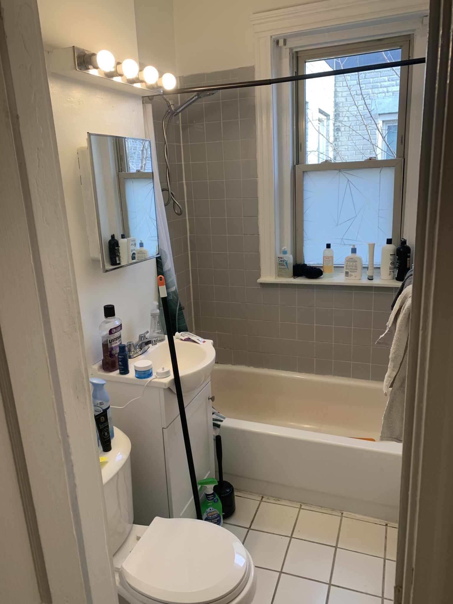 8 Ransom Rd, Brighton