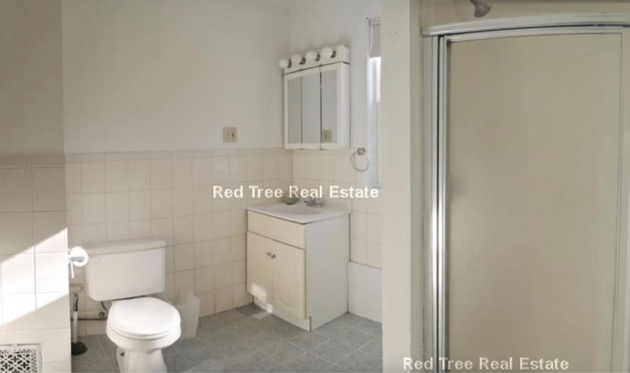 44 Linden St, Allston