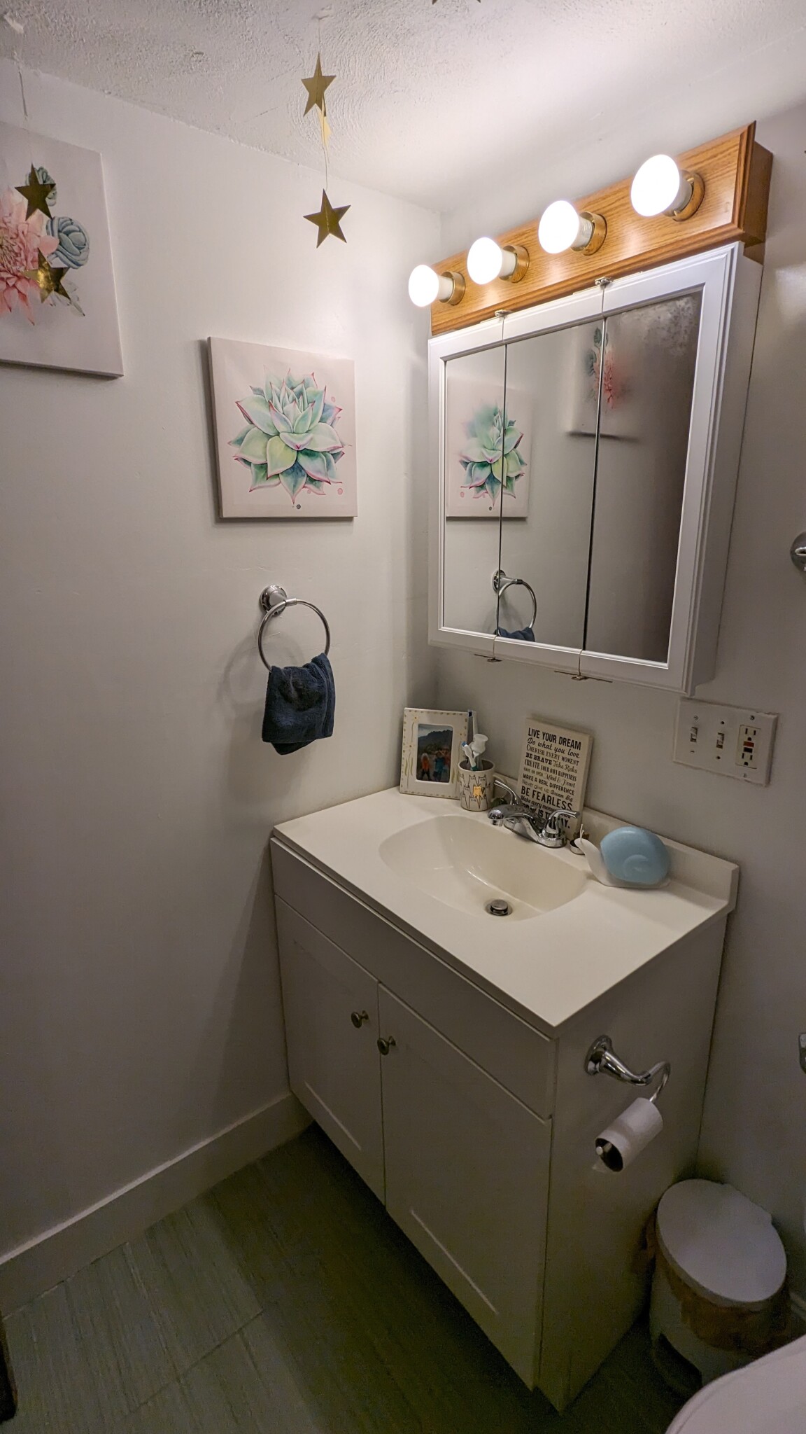 4 Garden Court St, North End