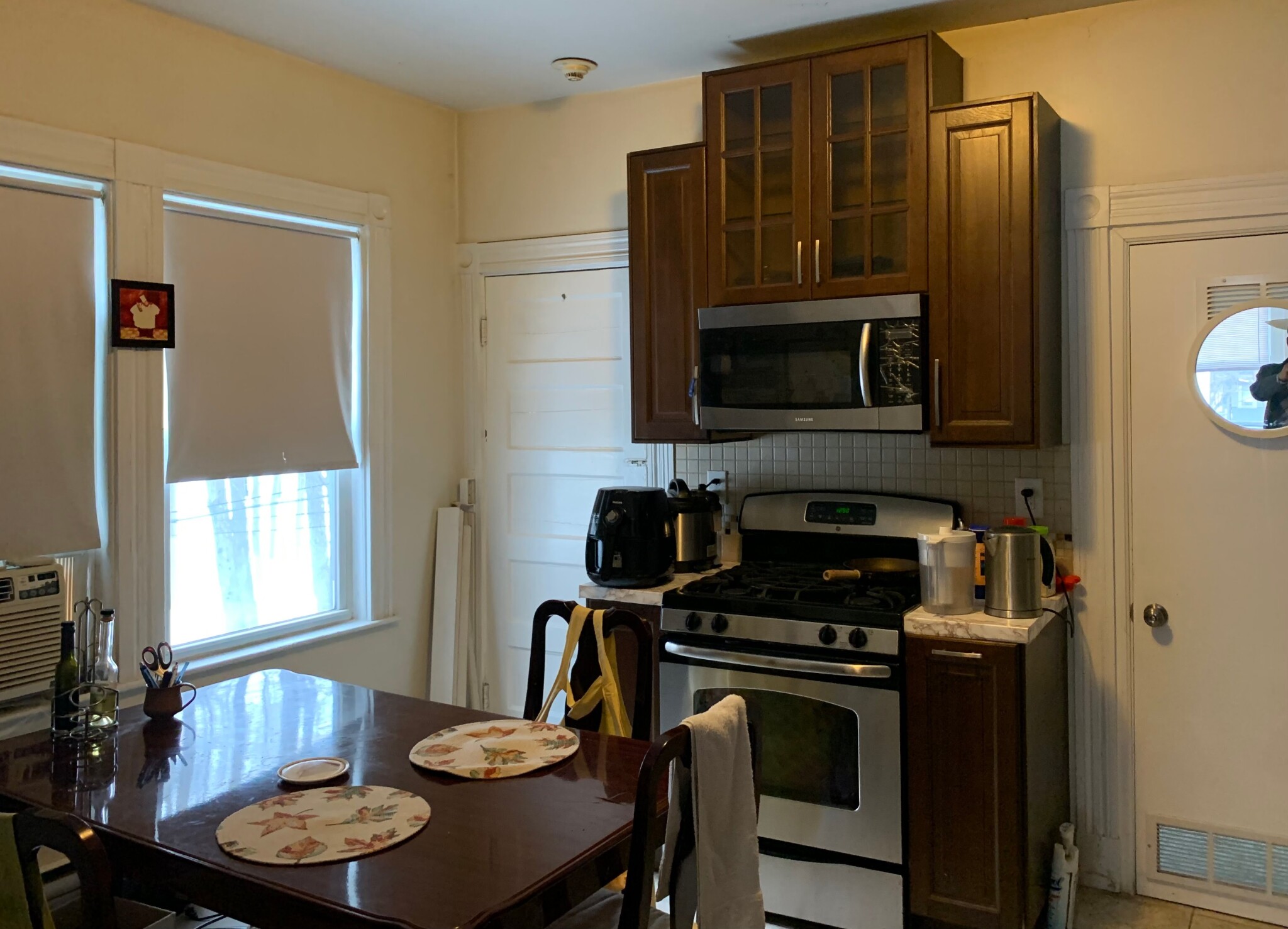 136 Middlesex Rd, Chestnut Hill