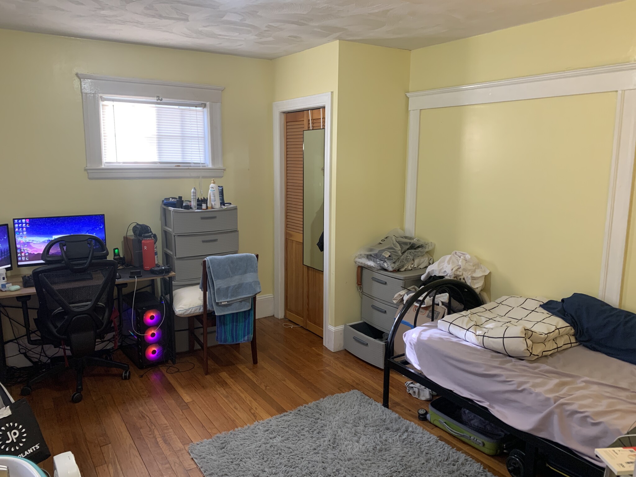 Photos of apartment on Adamson St.,Boston MA 02134