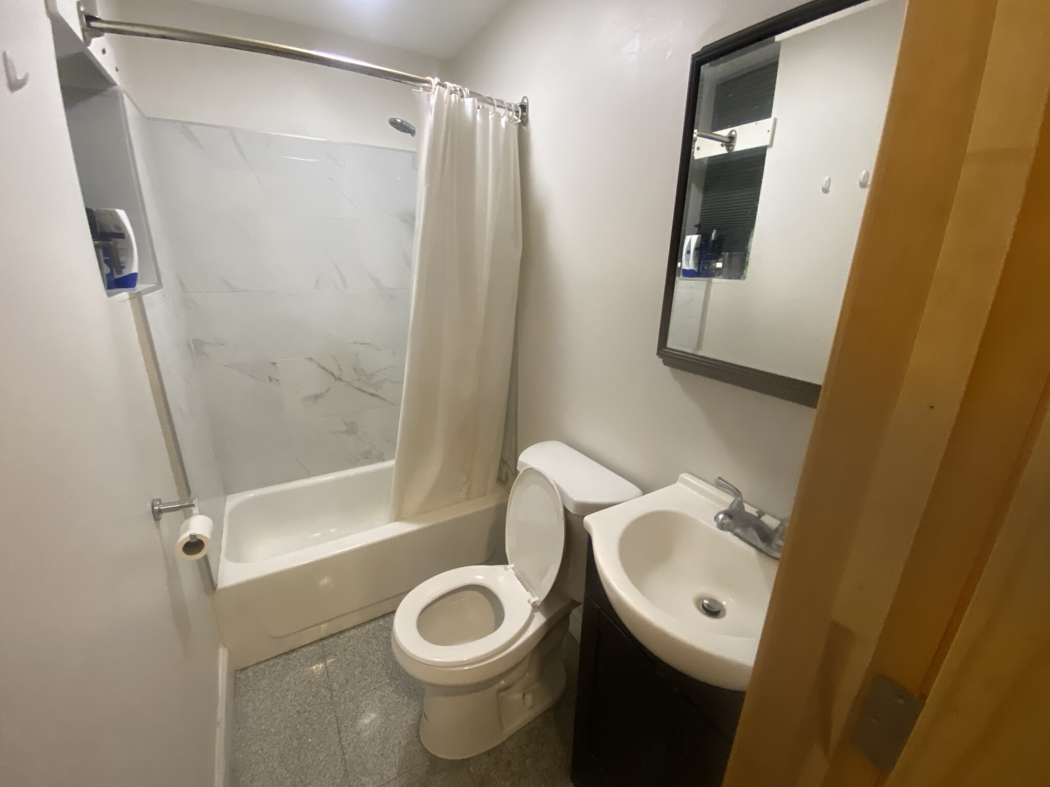 20 Winthrop St, Roxbury