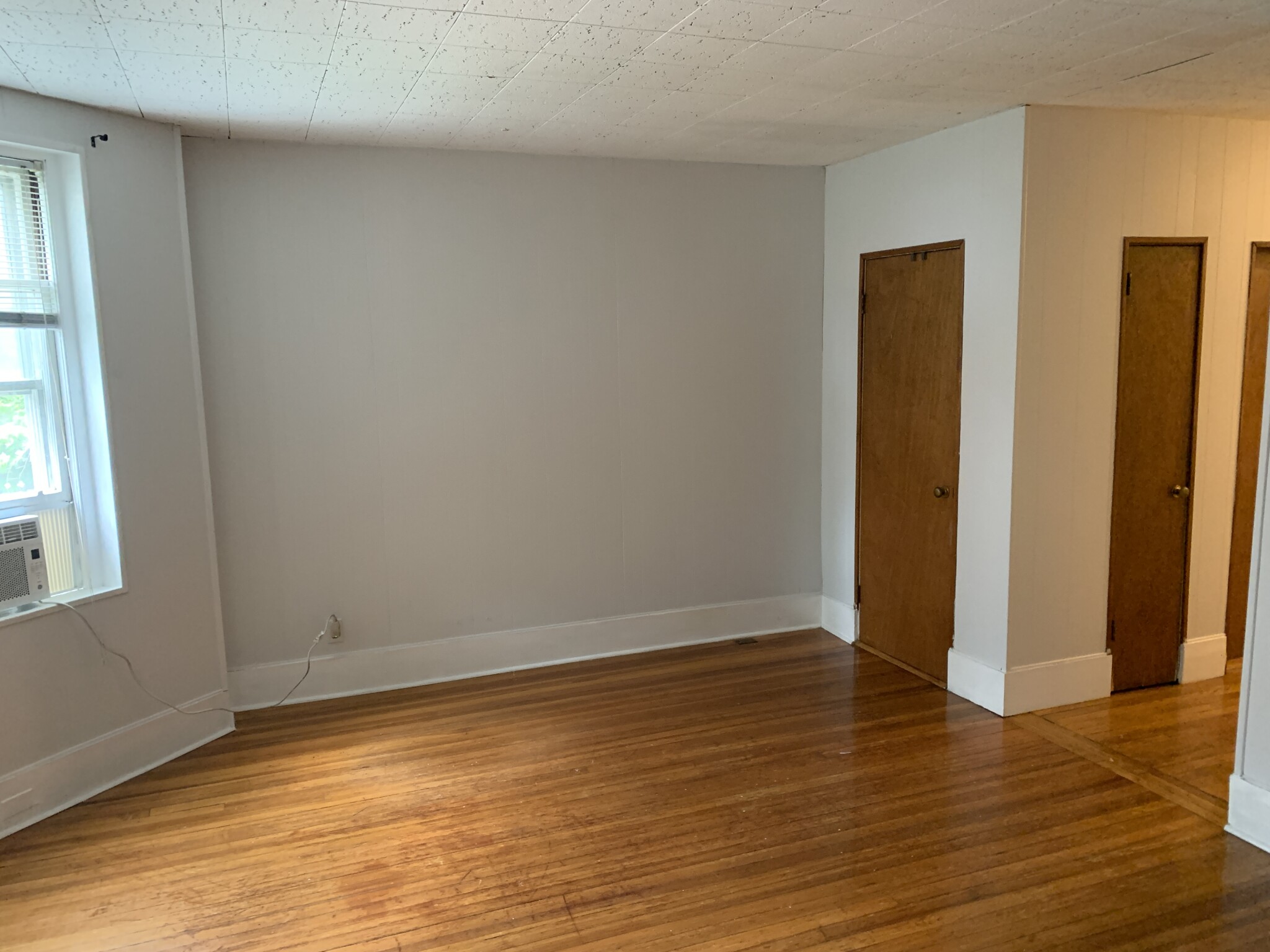 198 Saint Paul St, Brookline