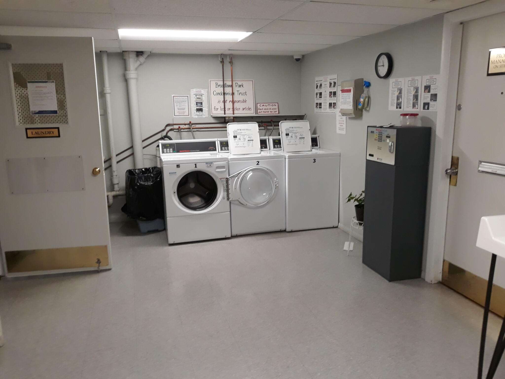 57 Broadlawn Park, West Roxbury