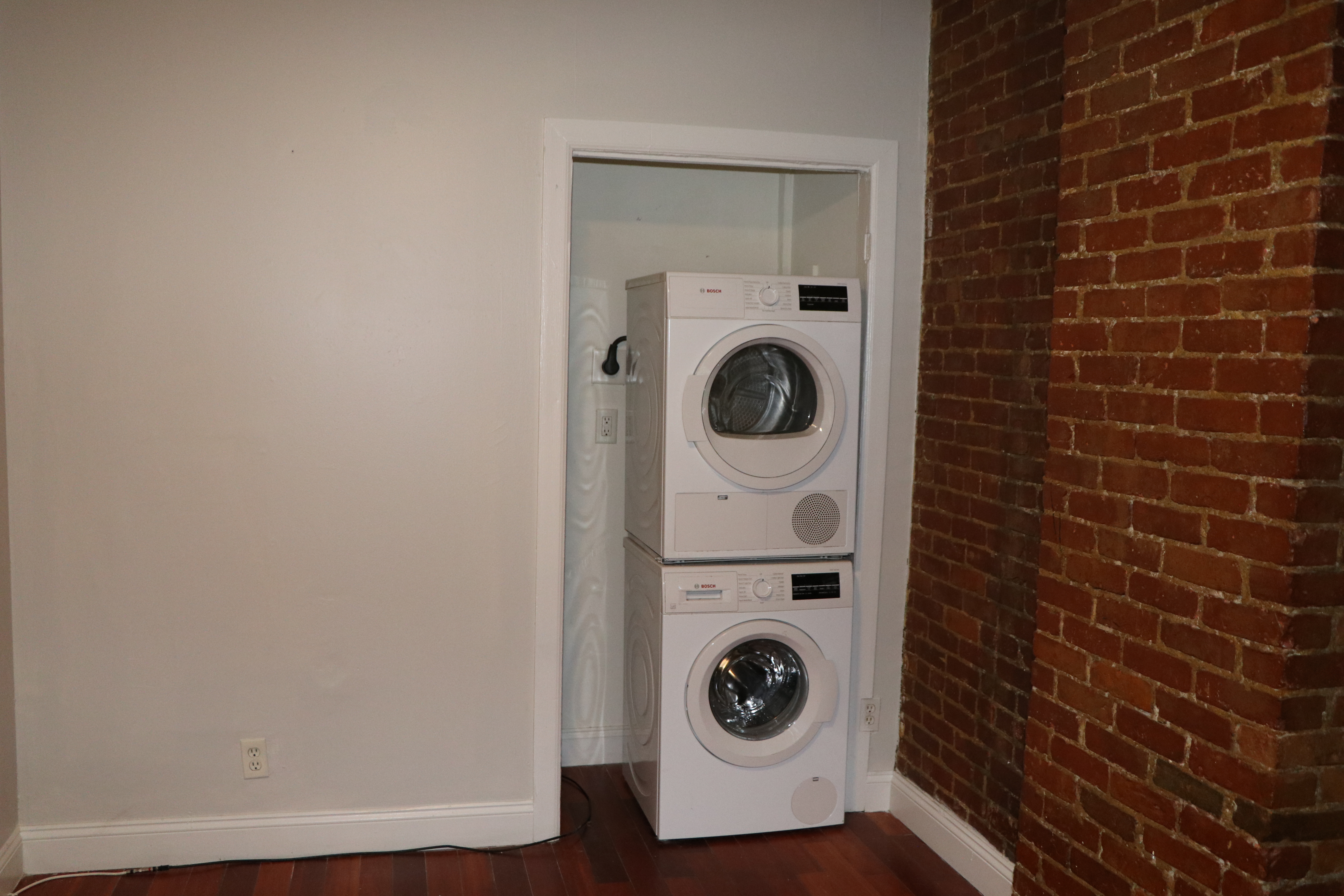 320 Warren St. - Roxbury