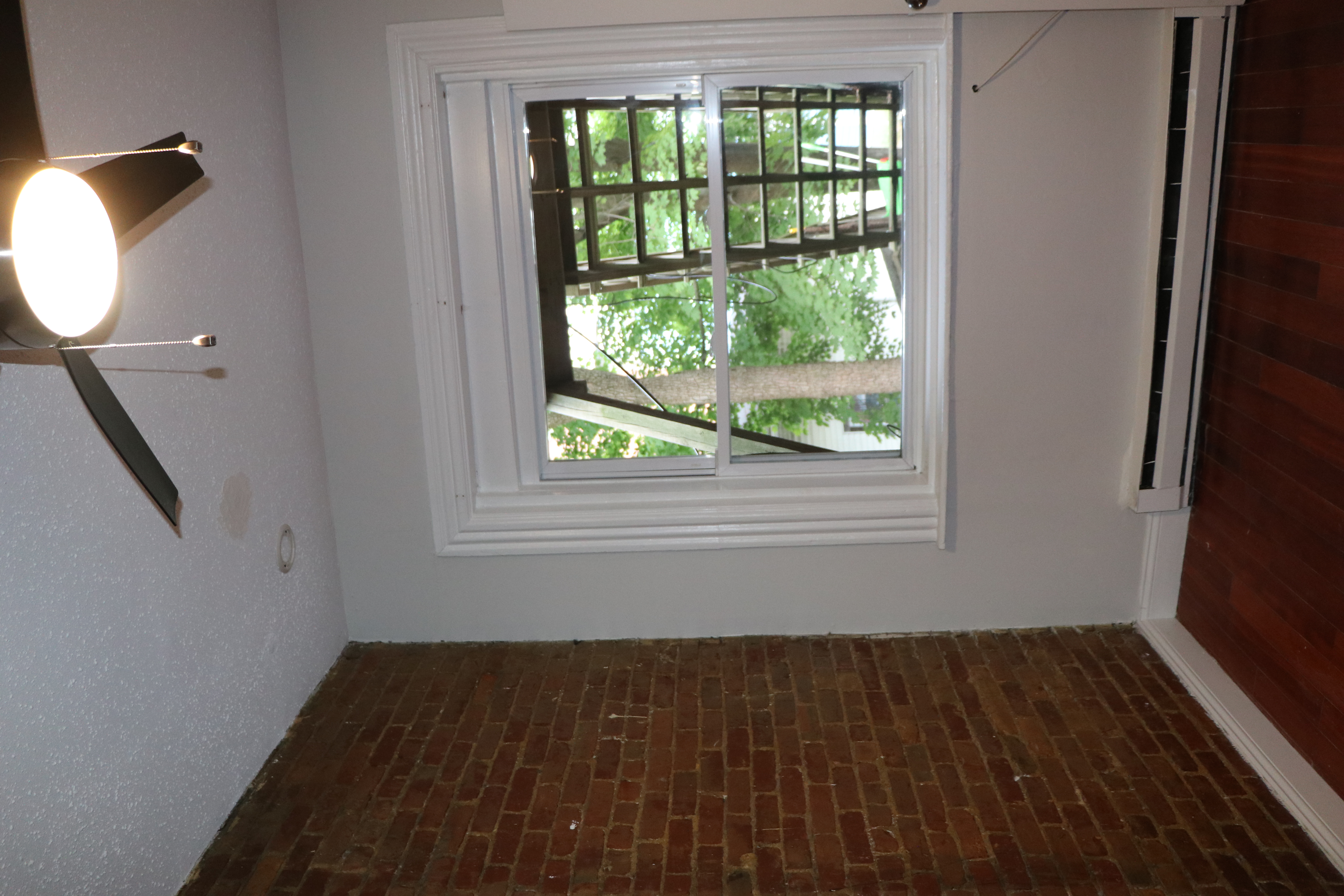 Photos of apartment on Warren St.,Boston MA 02119