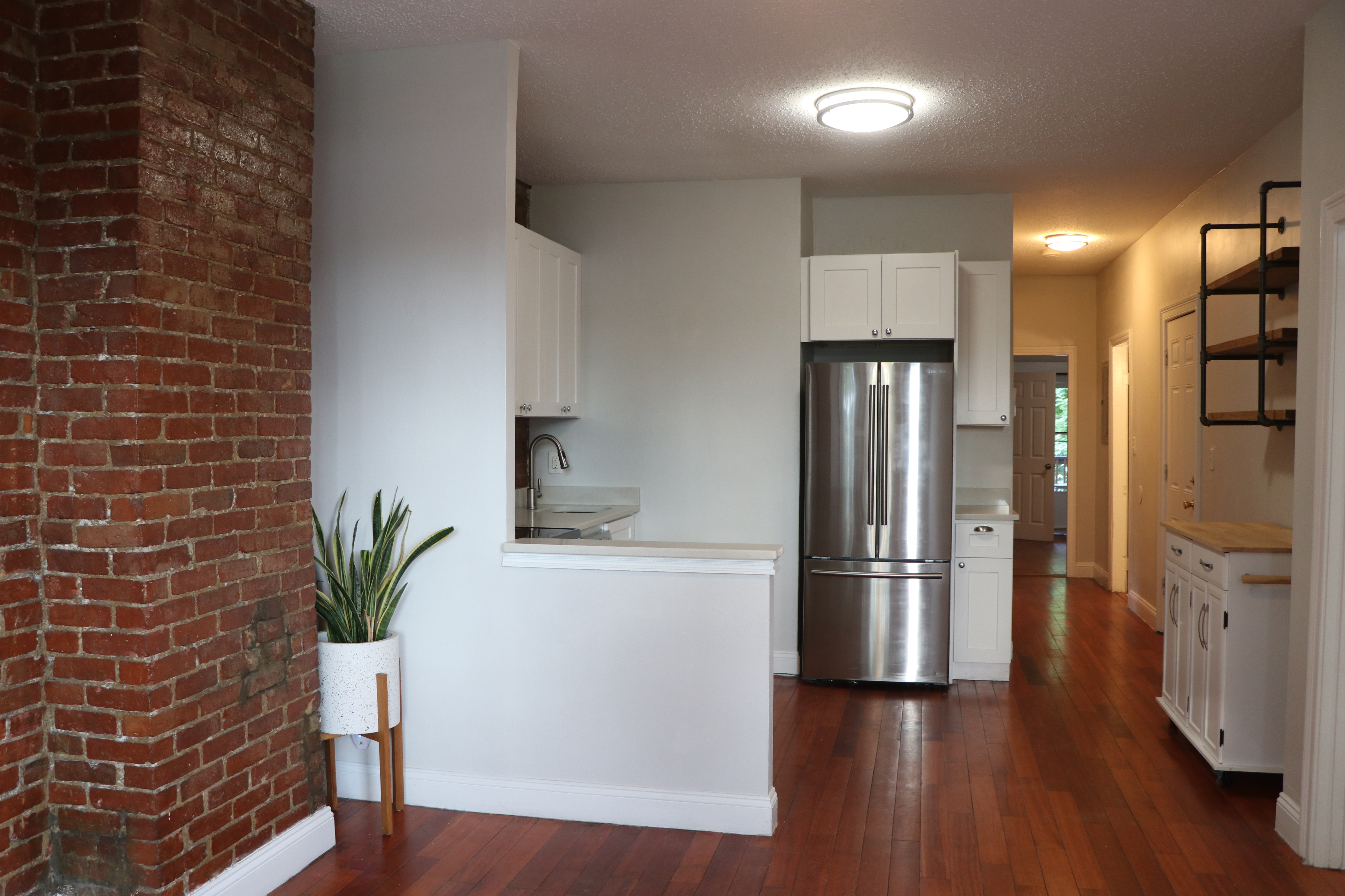 Photos of apartment on Warren St.,Boston MA 02119