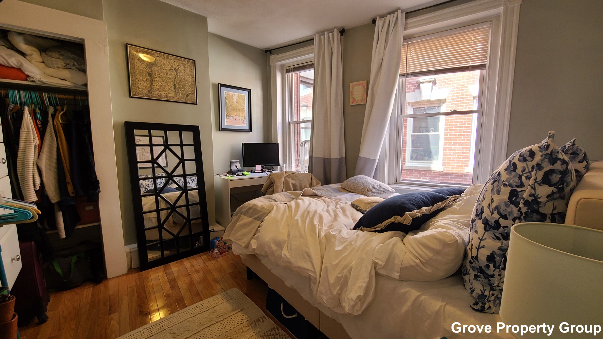 2 Holden Ct, North End