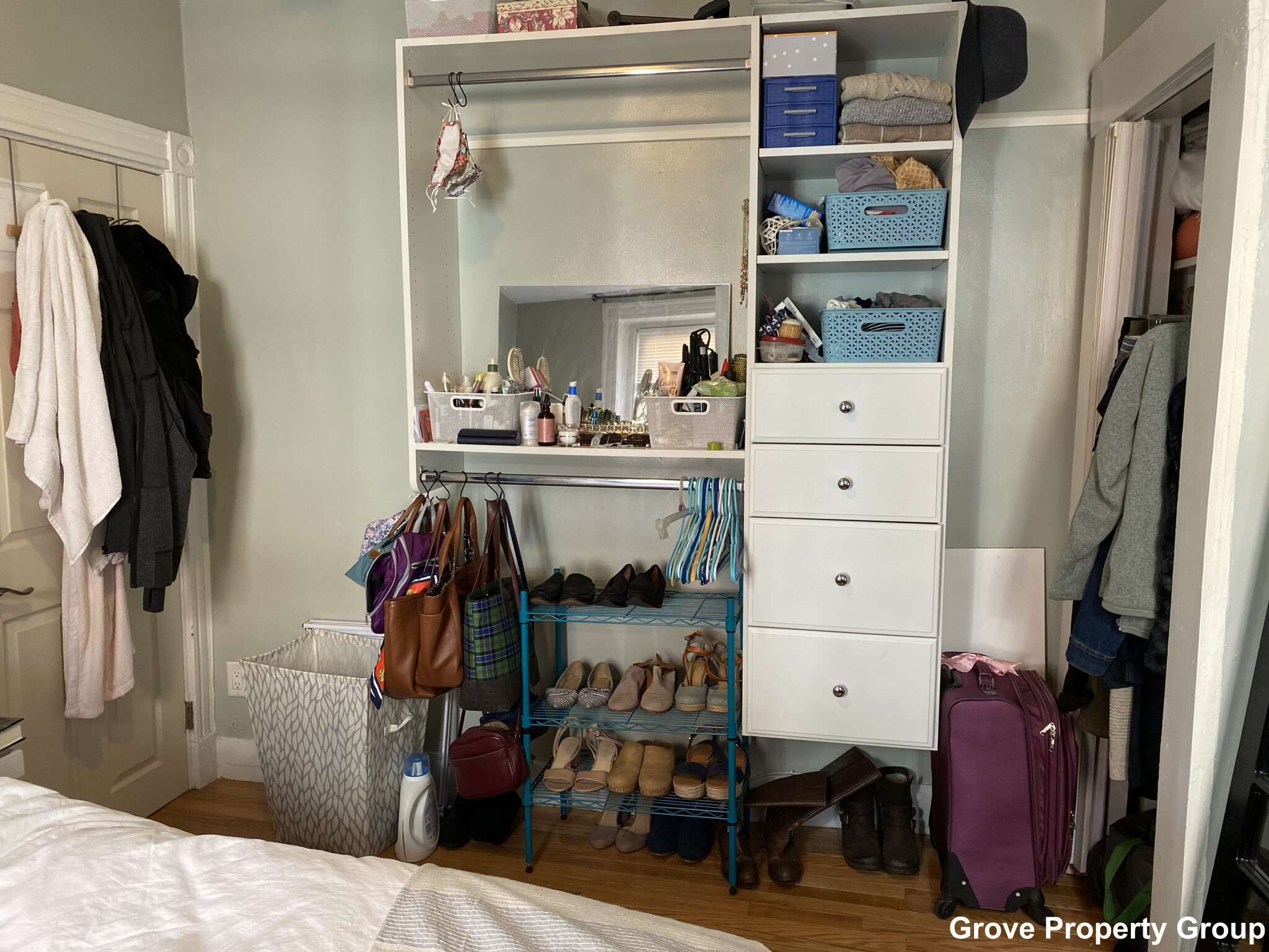 2 Holden Ct, North End