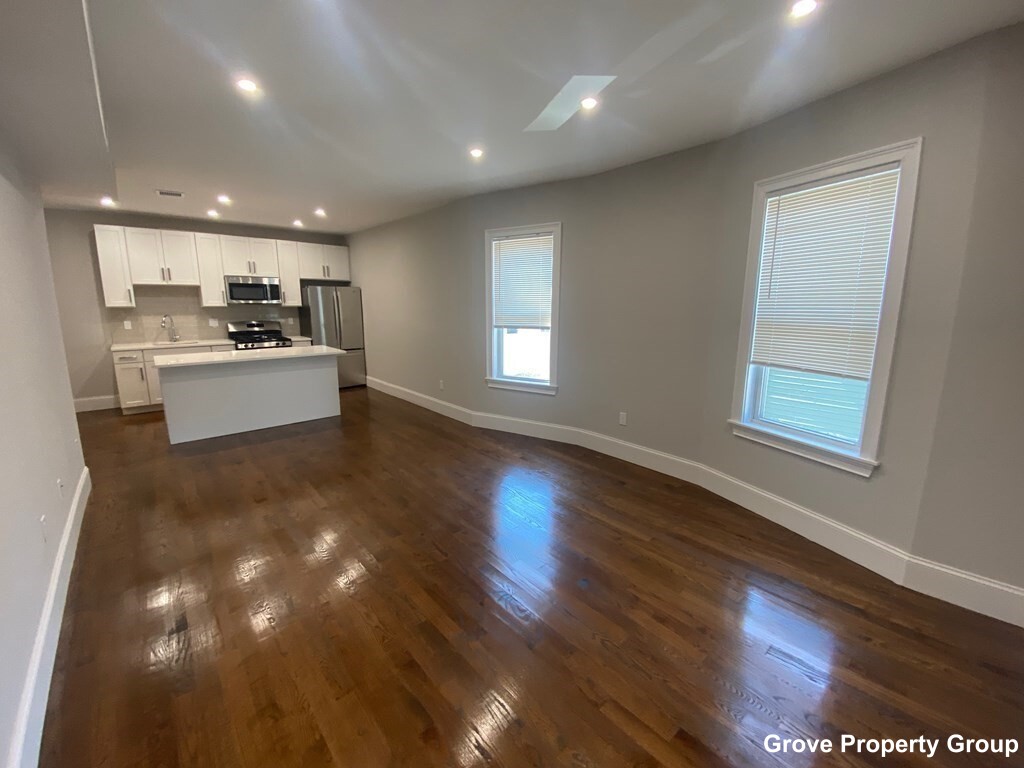 21 Mount Vernon St, Dorchester