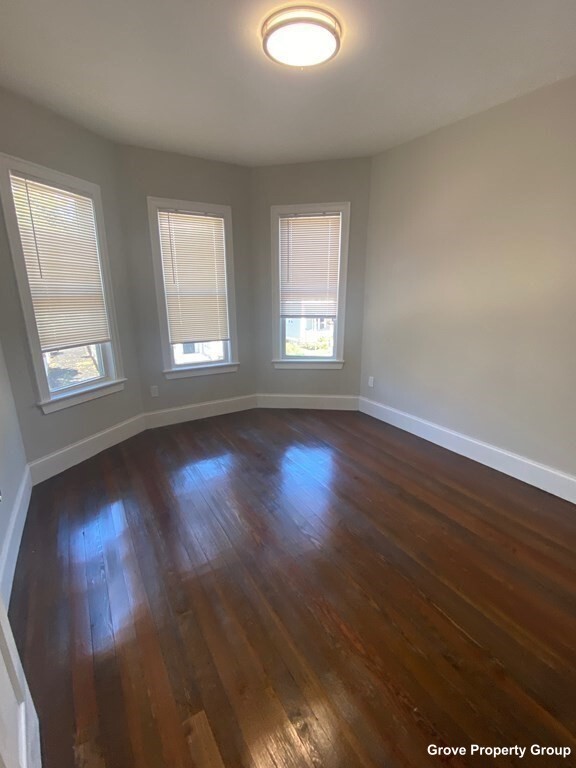 21 Mount Vernon St, Dorchester