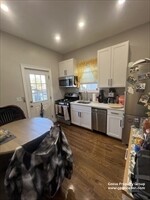 https://ygl-photos.s3.us-west-004.backblazeb2.com/14133W67f7e787b5b8b.jpg