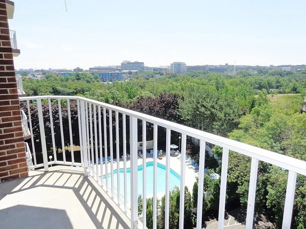 131 Coolidge Ave, Watertown