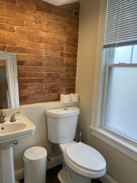 9 Marney St, East Cambridge