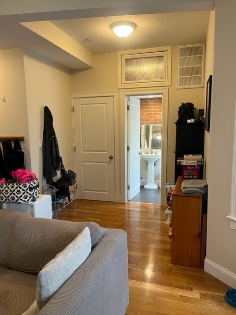 9 Marney St, East Cambridge