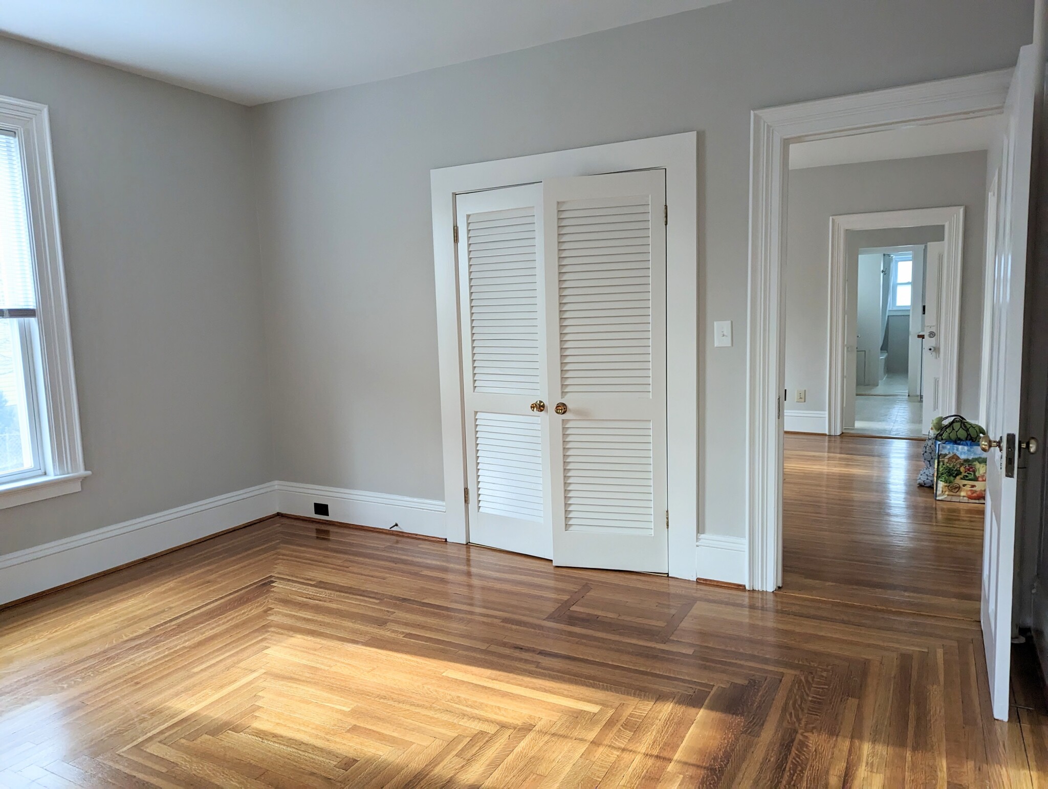 64 Bowen St, Newton Centre