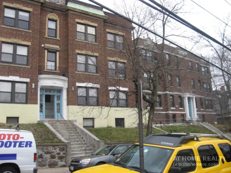 https://ygl-photos.s3.us-west-004.backblazeb2.com/1424835.jpg