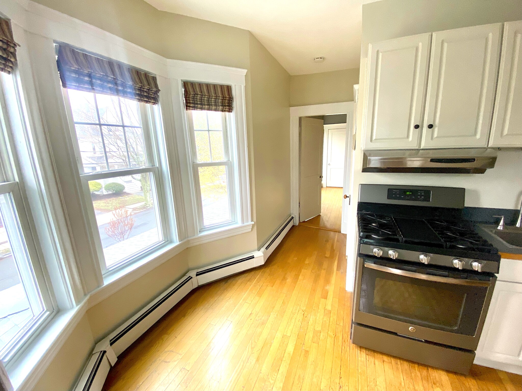 15 Lafayette St, Wakefield