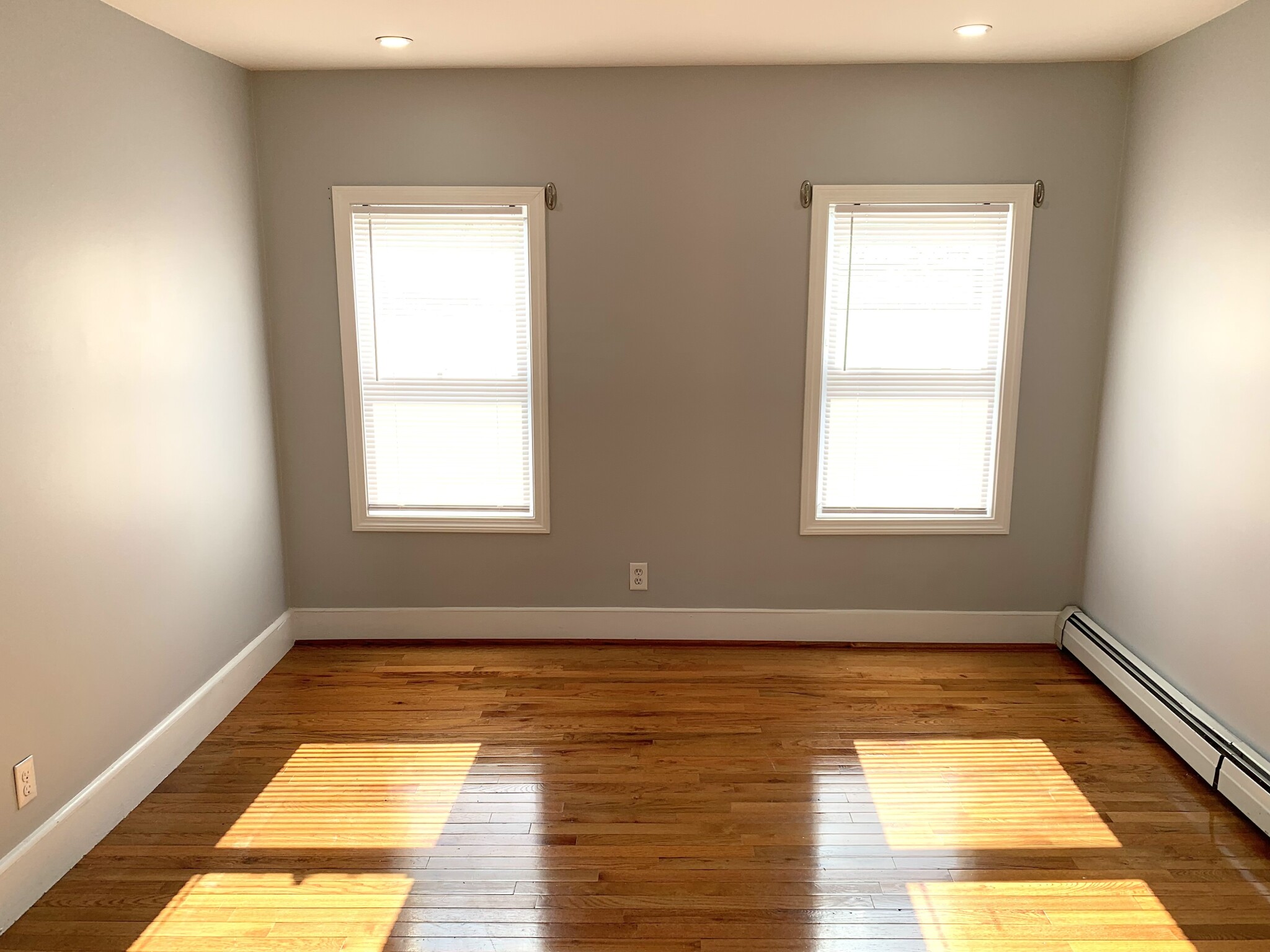 186 Broadway, Malden