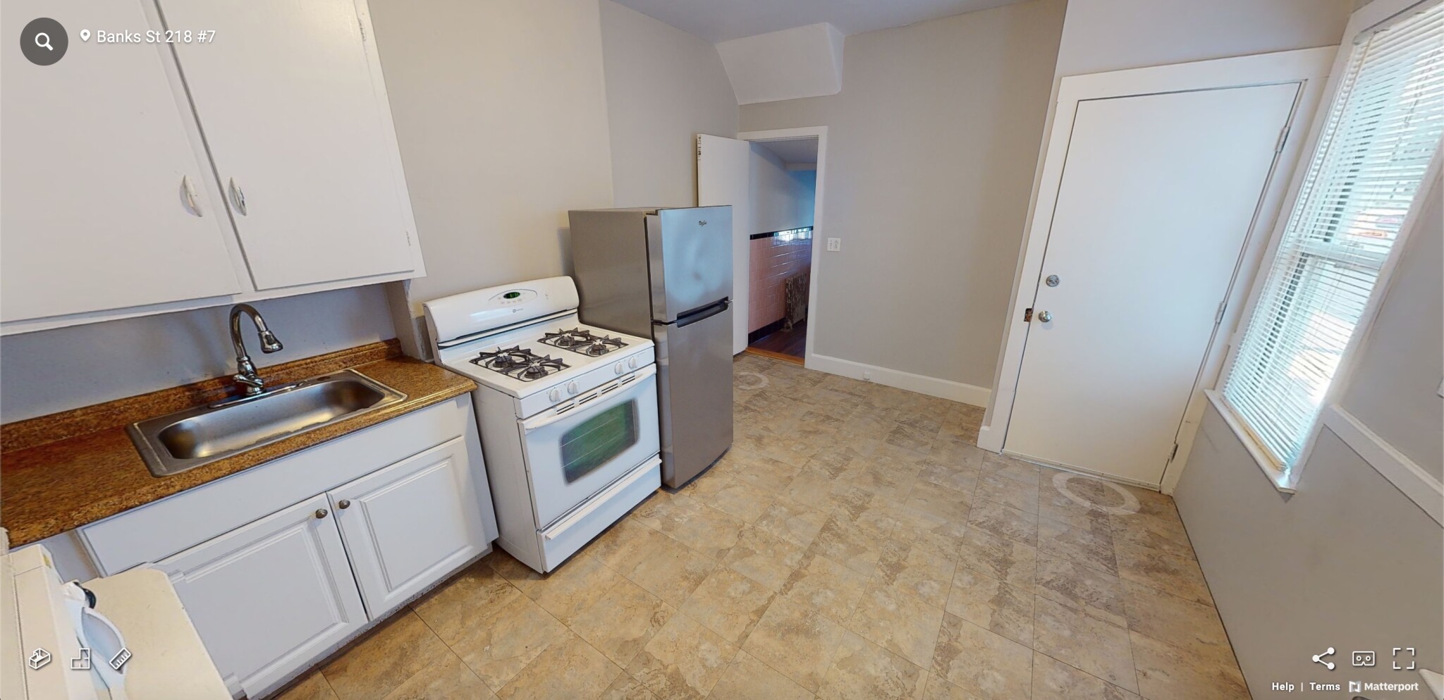 218 Banks St, Riverside