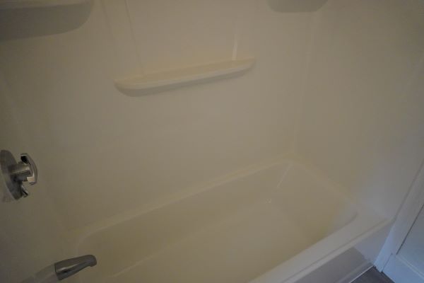 423 Pelham St, Methuen