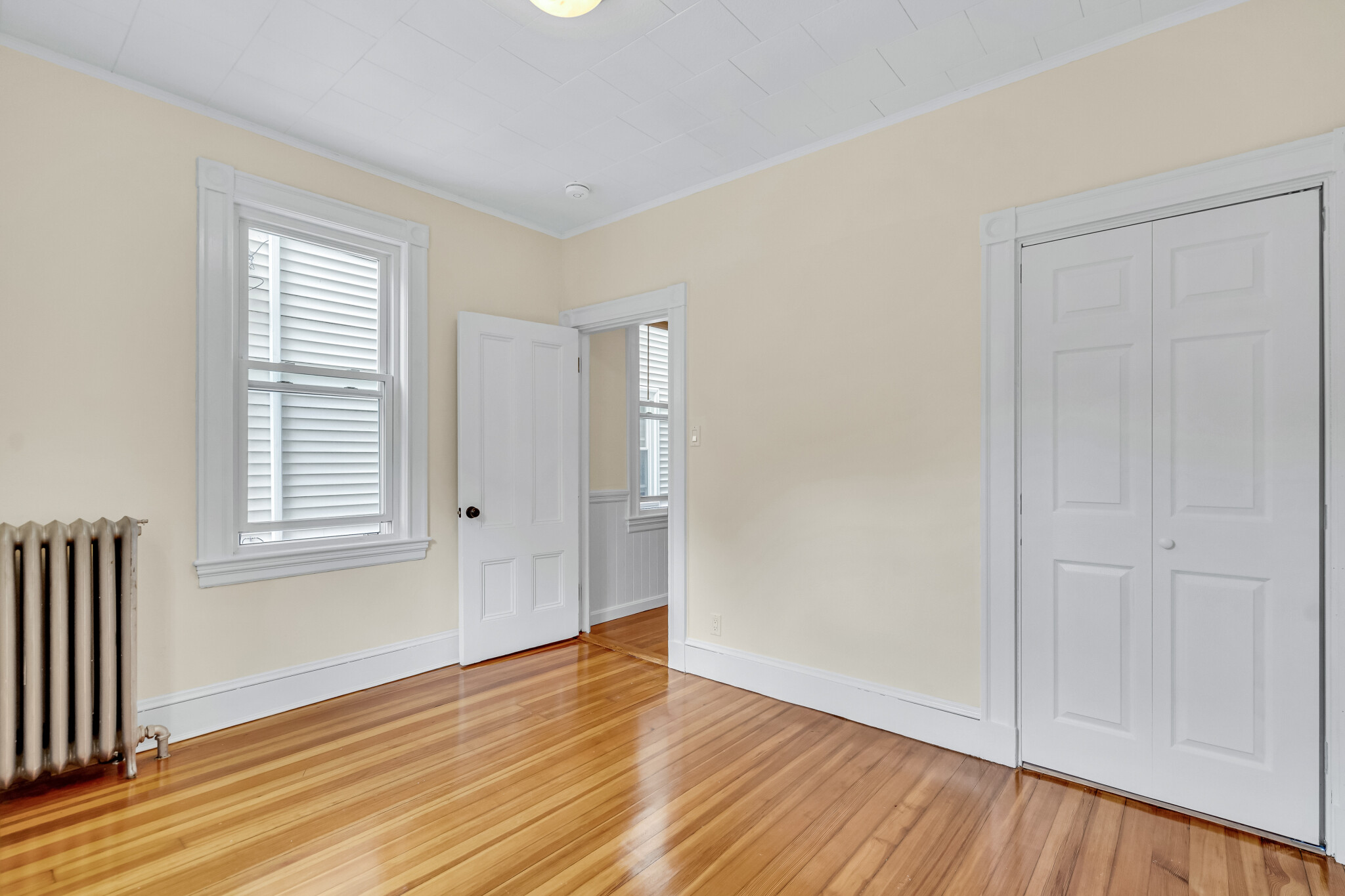 80 Chestnut St, Longwood