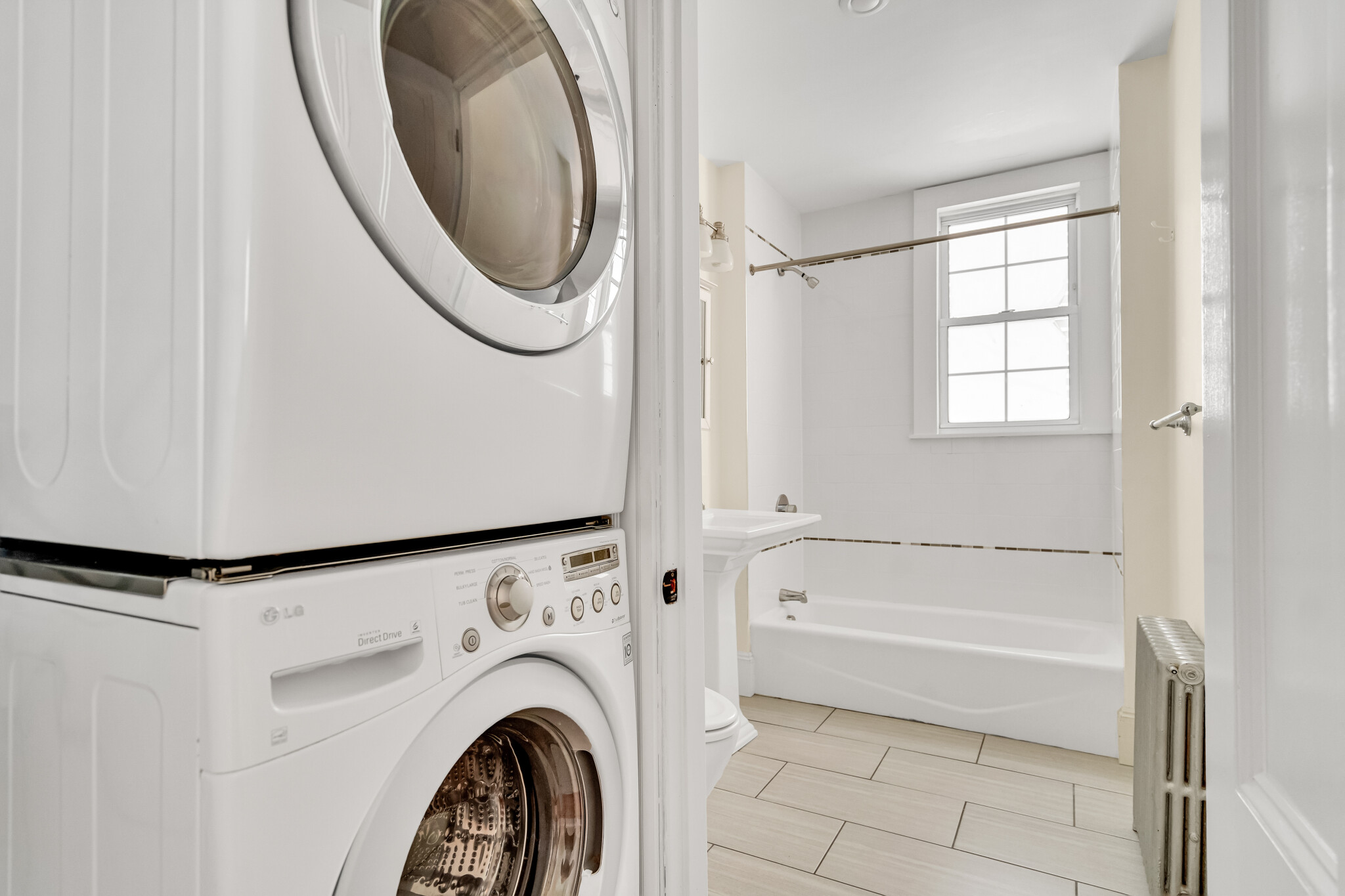 80 Chestnut St, Longwood